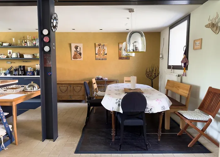 Whispering Pines Apartment